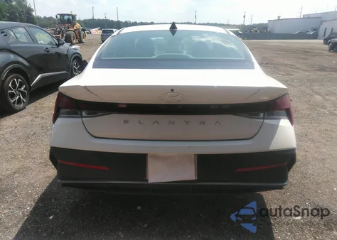 2024 Hyundai Elantra Sel from USA, damaged, VIN KMHLM4DG8RU678626